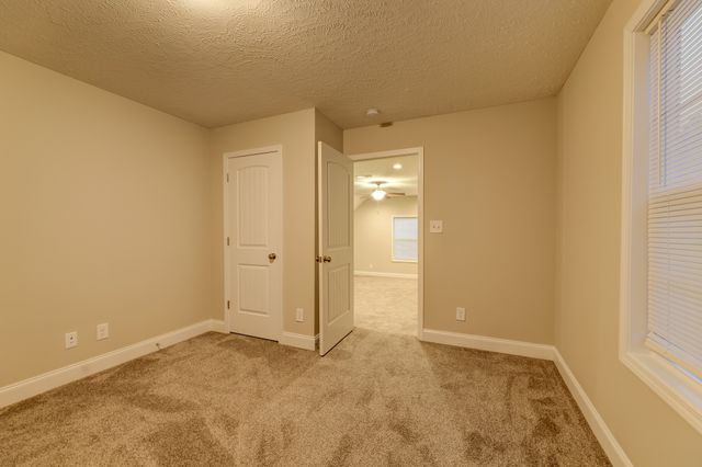 164 Bonnell Dr, Clarksville, TN 37042