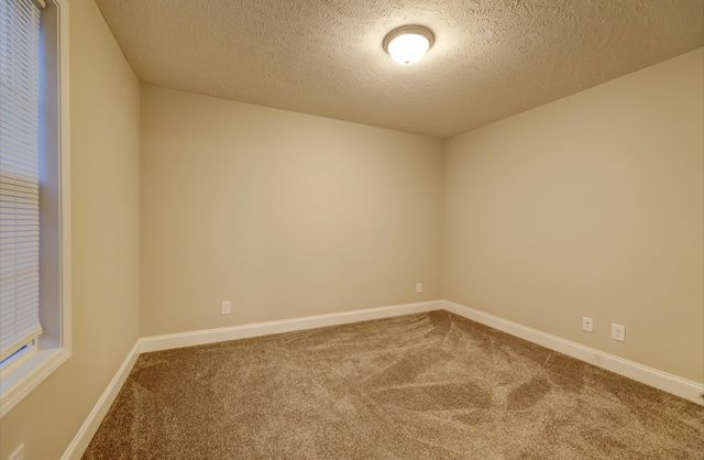 164 Bonnell Dr, Clarksville, TN 37042