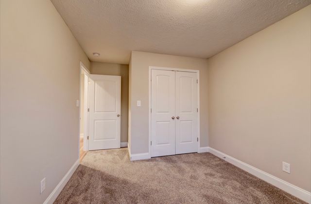 164 Bonnell Dr, Clarksville, TN 37042