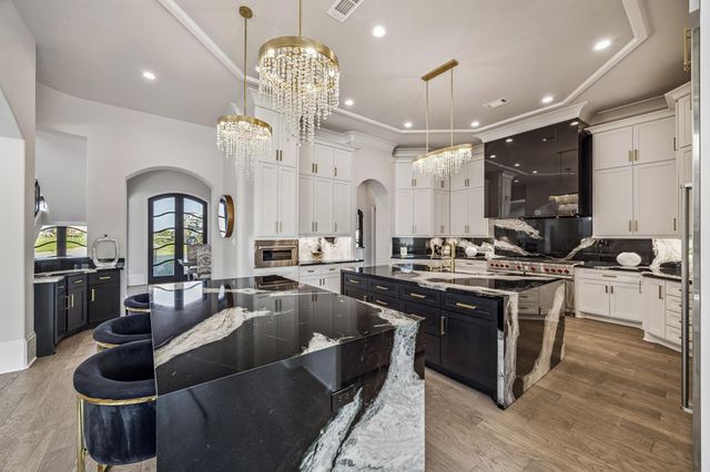 10 Castle Terrace Lane, Richmond, TX 77469