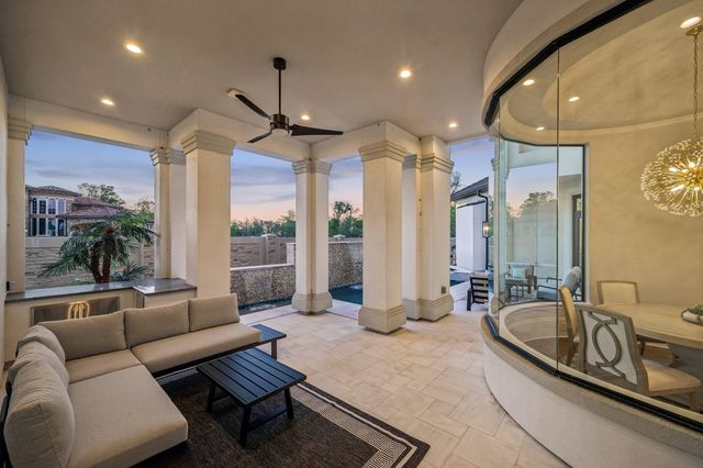 10 Castle Terrace Lane, Richmond, TX 77469