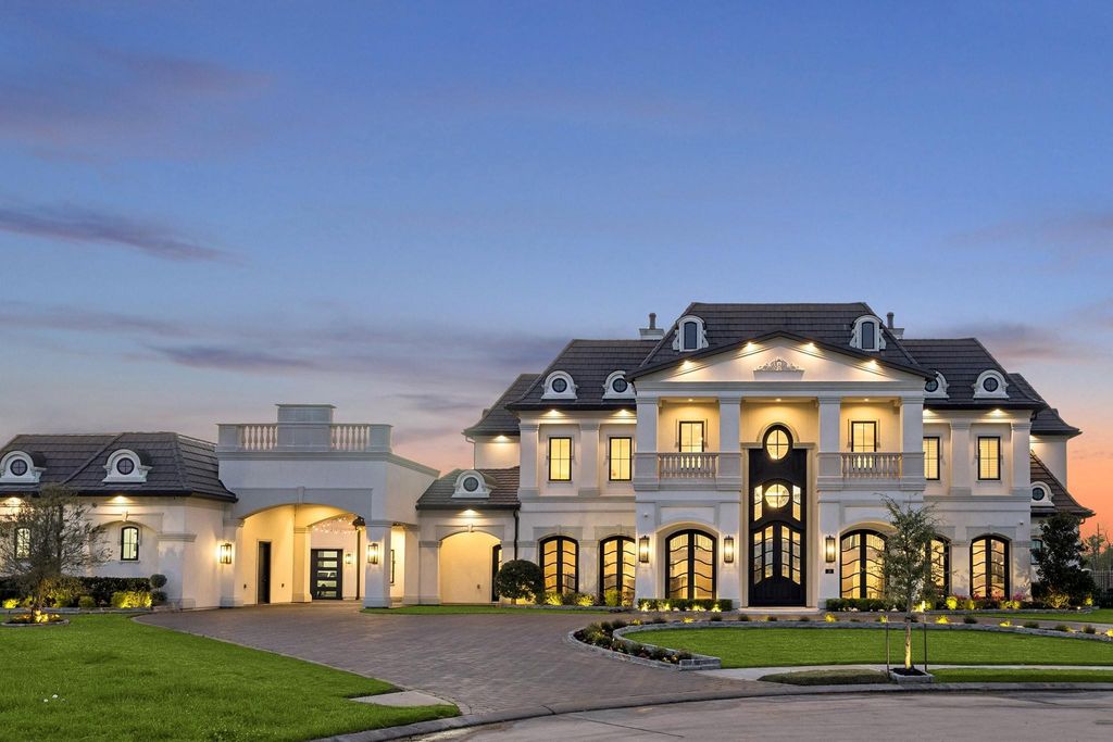 10 Castle Terrace Lane, Richmond, TX 77469