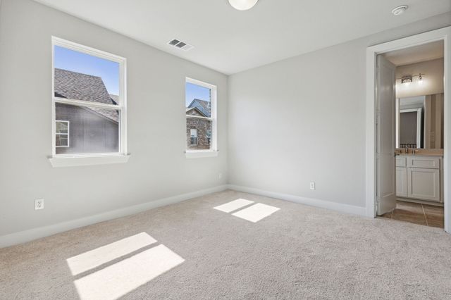 2534 Carmelita Street, Dallas, TX 75212