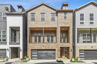 2534 Carmelita Street, Dallas, TX 75212