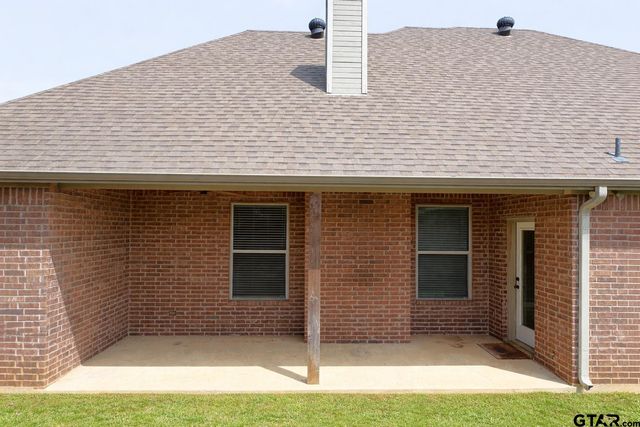 121 Hook Norton Ln., Whitehouse, TX 75791