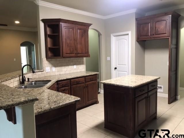 121 Hook Norton Ln., Whitehouse, TX 75791