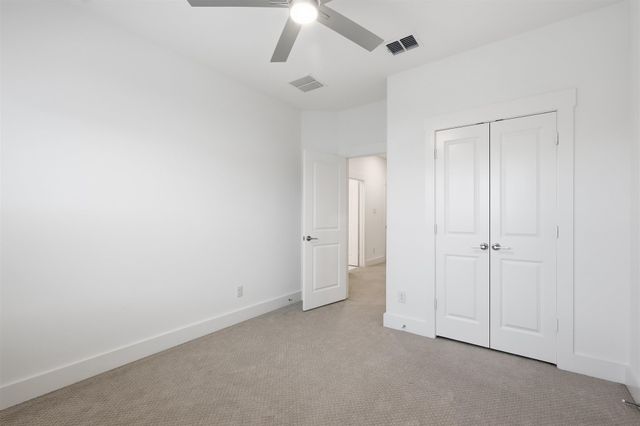 4734 Smokey Quartz Lane, Arlington, TX 76005