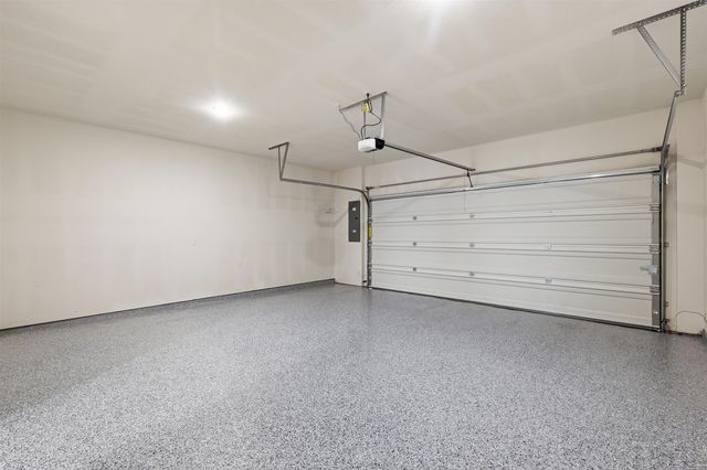 4734 Smokey Quartz Lane, Arlington, TX 76005