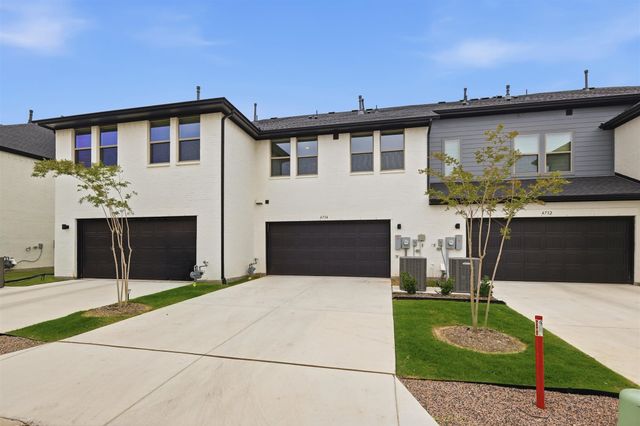 4734 Smokey Quartz Lane, Arlington, TX 76005