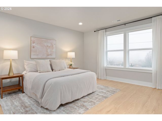 3558 NESTUCCA Loop, Eugene, OR 97408