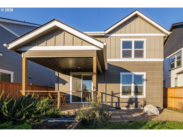 3558 NESTUCCA Loop, Eugene, OR 97408