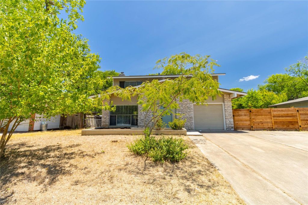 5111 Creekline DR, Austin, TX 78745