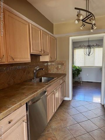 7 Hampton Towne Street 7, Southfield, MI 48075