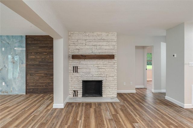 21 LAKE AVENUE, Winter Haven, FL 33880