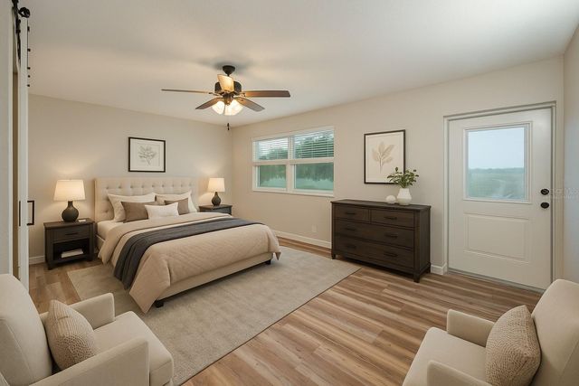 21 LAKE AVENUE, Winter Haven, FL 33880