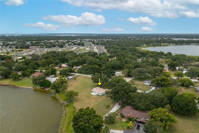 21 LAKE AVENUE, Winter Haven, FL 33880