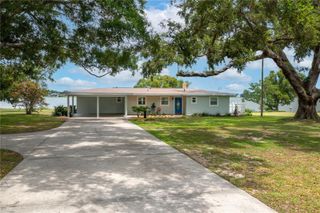 21 LAKE AVENUE, Winter Haven, FL 33880