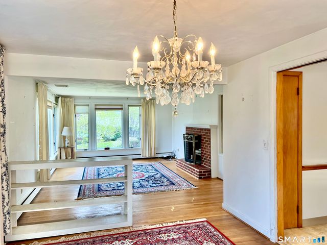 37 Skyline Drive, Farmington, CT 06032