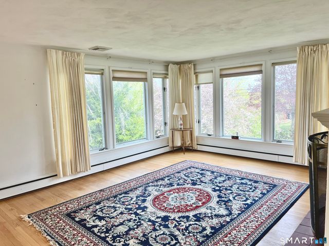 37 Skyline Drive, Farmington, CT 06032