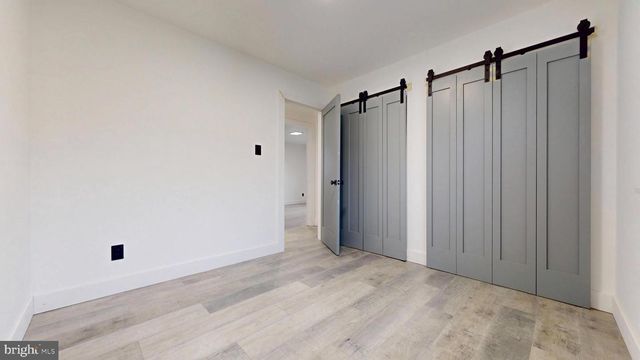 15 WAYNE DR, Somers Point, NJ 08244