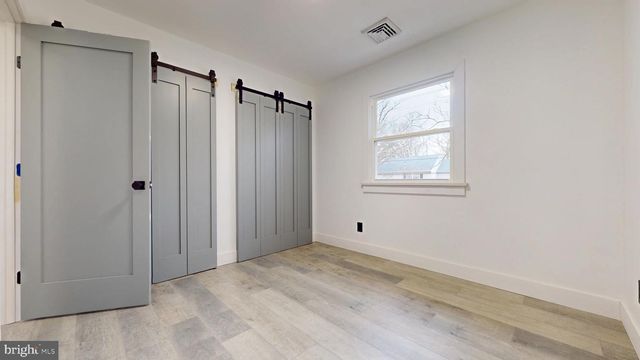 15 WAYNE DR, Somers Point, NJ 08244