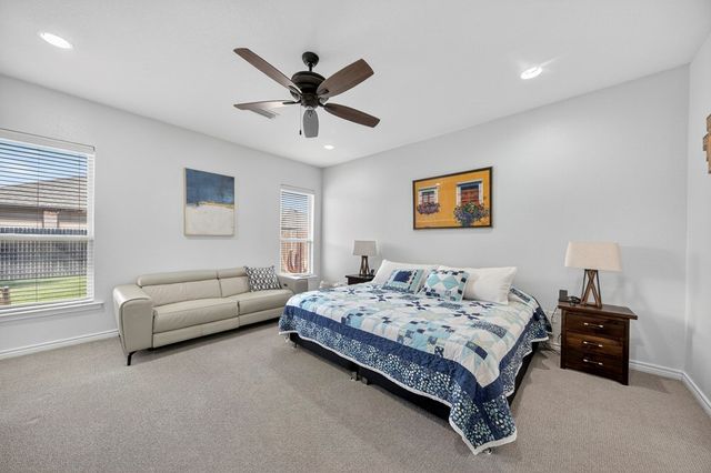 5804 Sabine Dr, Midland, TX 79707