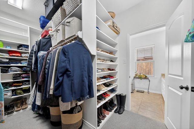 5804 Sabine Dr, Midland, TX 79707