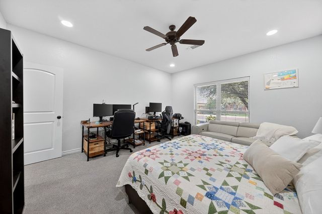 5804 Sabine Dr, Midland, TX 79707