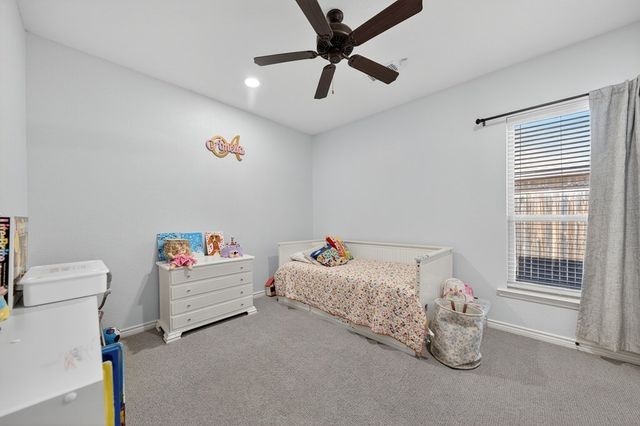 5804 Sabine Dr, Midland, TX 79707