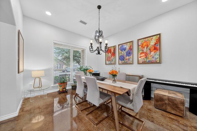 5804 Sabine Dr, Midland, TX 79707