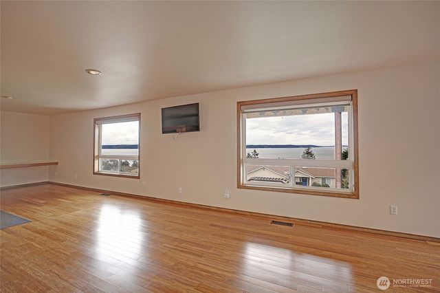 329 Burke Drive, Camano Island, WA 98282