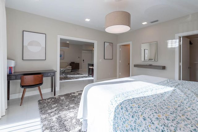 901 Bermuda Gardens Road 2, Delray Beach, FL 33483
