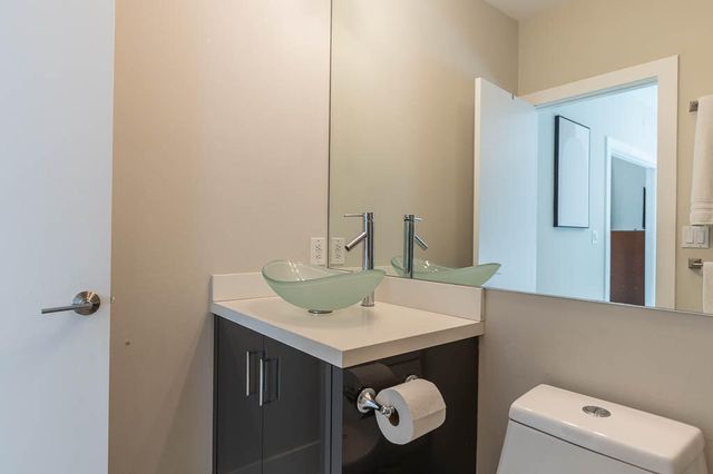 901 Bermuda Gardens Road 2, Delray Beach, FL 33483