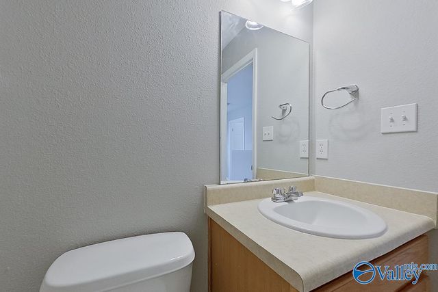 326 Kenneth Boulevard NW, Madison, AL 35757