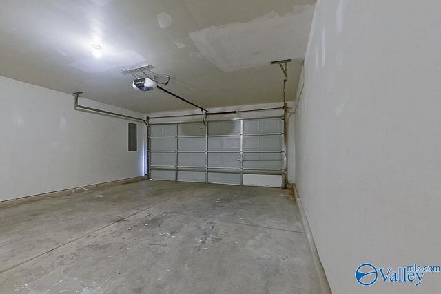 326 Kenneth Boulevard NW, Madison, AL 35757