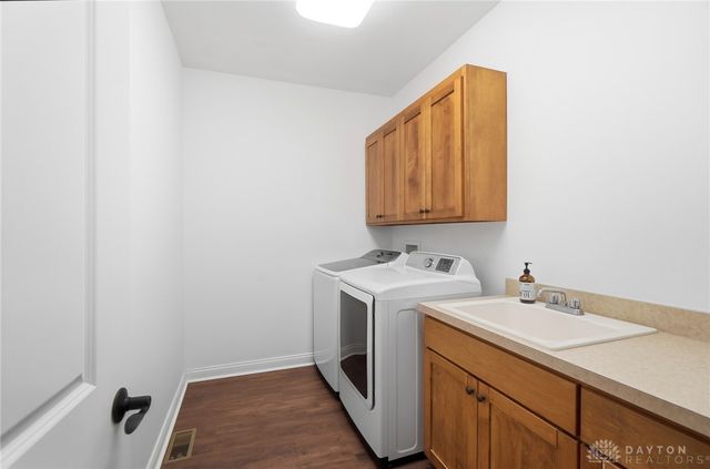2611 Patrick Henry Drive, Beavercreek Twp, OH 45434