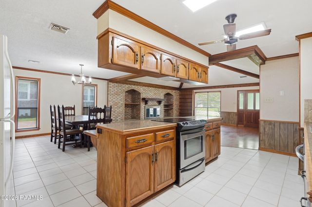 101 Ante Bellum Road, Carencro, LA 70520