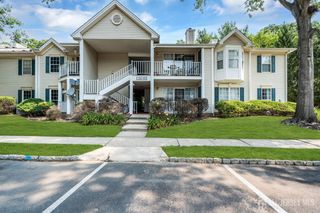 143 Sapphire Lane, Franklin, NJ 08823