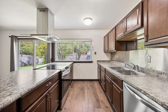 729 Via Altos, Mesquite, TX 75150