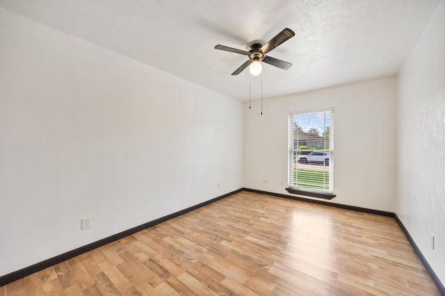 729 Via Altos, Mesquite, TX 75150