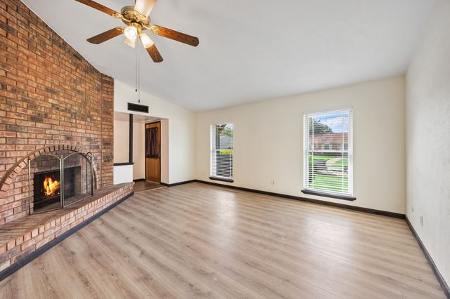 729 Via Altos, Mesquite, TX 75150