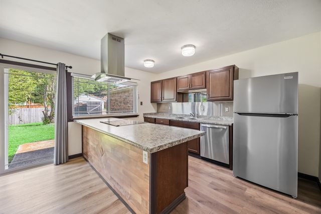 729 Via Altos, Mesquite, TX 75150