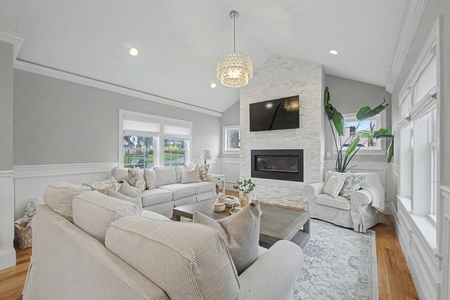 16 Forest Rd, Westwood, MA 02090