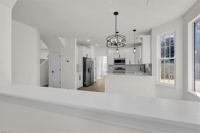 3664 Mardean DR, Chesapeake, VA 23321