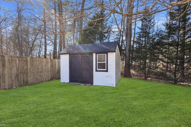 3664 Mardean DR, Chesapeake, VA 23321