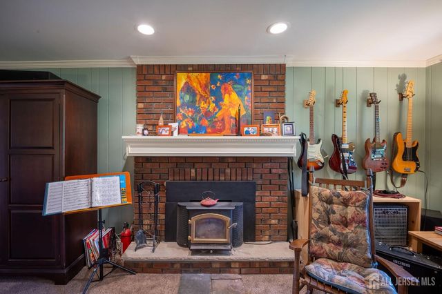 207 Grant Avenue, Middlesex, NJ 08846