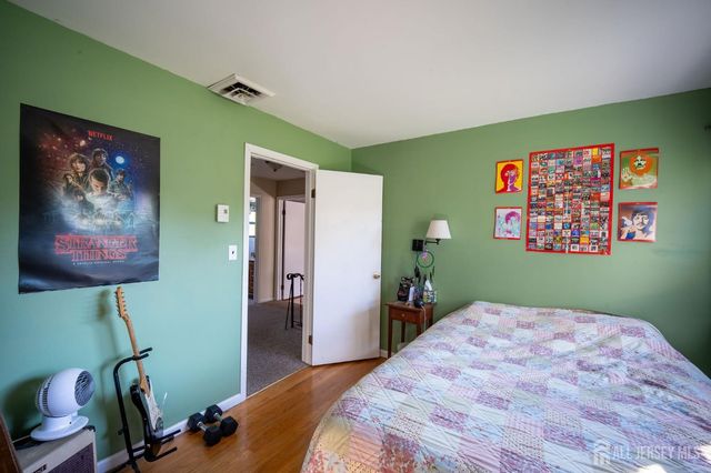 207 Grant Avenue, Middlesex, NJ 08846