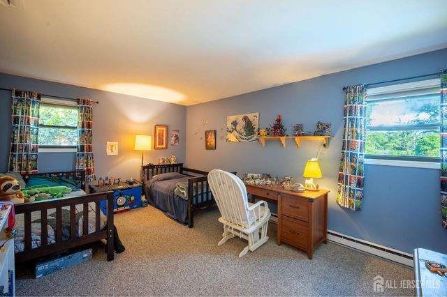 207 Grant Avenue, Middlesex, NJ 08846