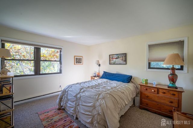 207 Grant Avenue, Middlesex, NJ 08846