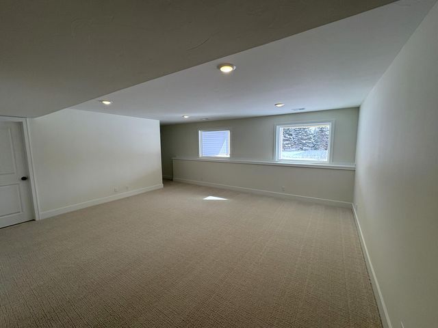 2551 Ravines Trail Drive Sw, Byron Twp, MI 49315